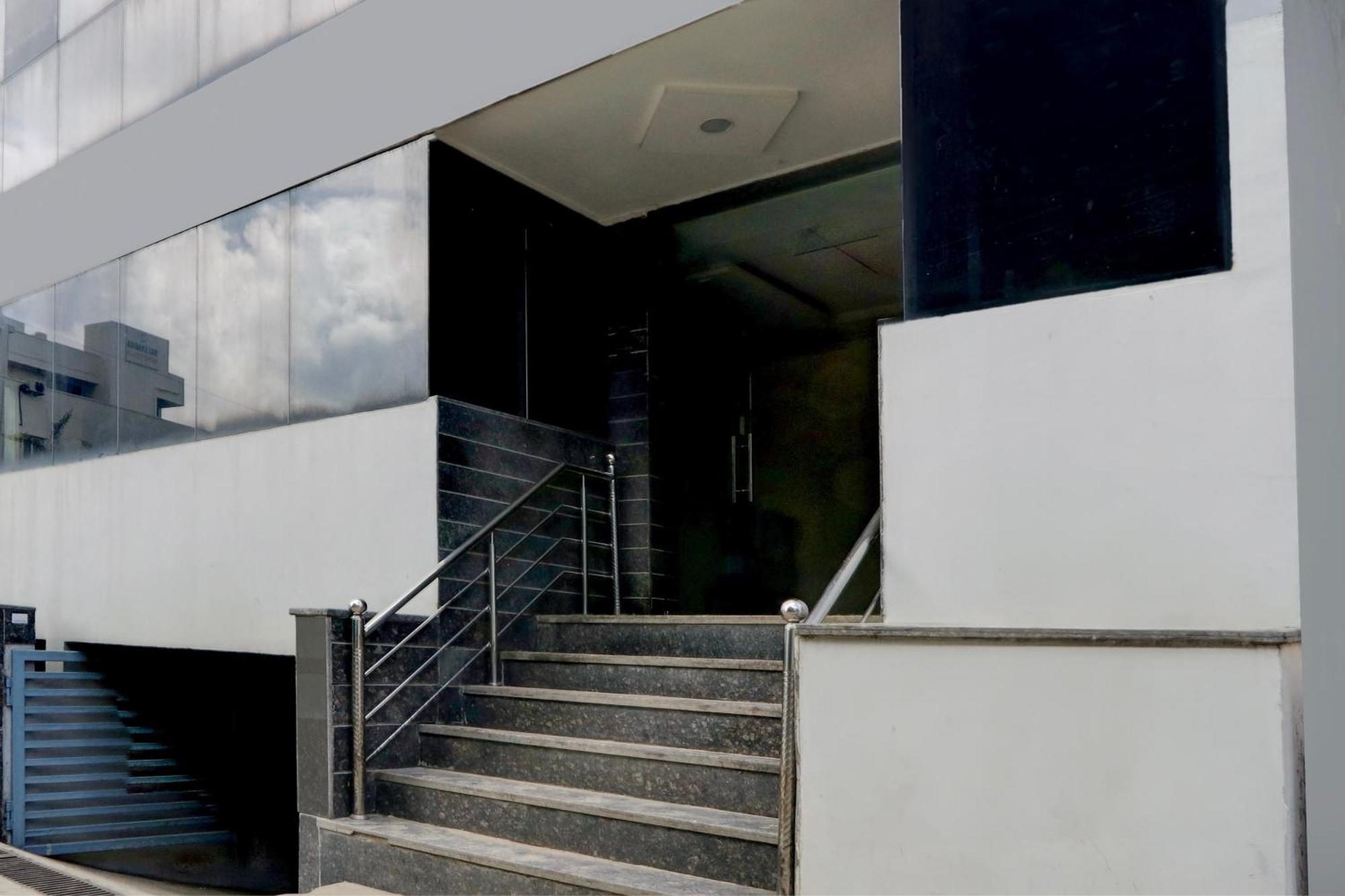 Super Hotel O Boduppal Upal Exterior foto